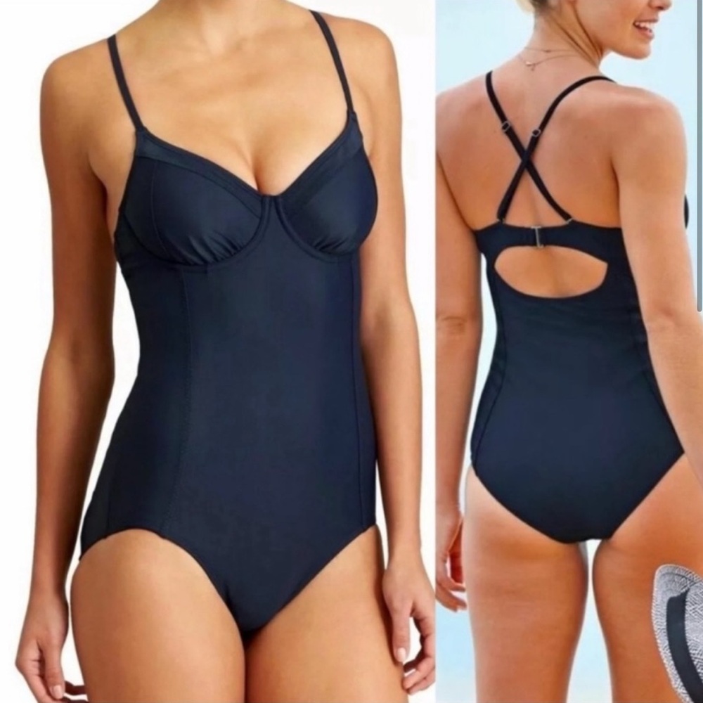 Black Athleta 36B/C Sliming Supportive Underwire One Piece Swimsuit